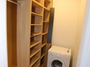 Pronájem bytu 1+kk, Praha - Karlín, U Mlýnského kanálu, 40 m2