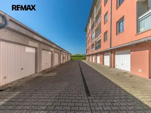 Prodej bytu 4+kk, Praha - Čakovice, Ke stadionu, 82 m2