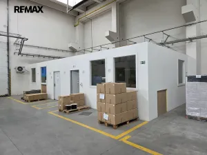 Prodej výrobních prostor, Roudnice nad Labem, Pracnerova, 2250 m2