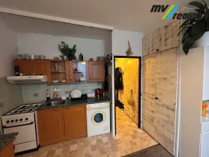 Pronájem bytu 1+1, Liberec, Zámecký vrch, 36 m2