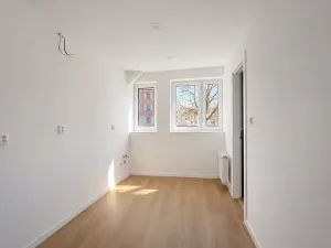 Prodej bytu 3+kk, Ostrov, Kollárova, 55 m2