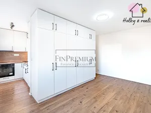 Pronájem bytu 1+kk, Praha - Hodkovičky, Klánova, 26 m2