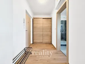 Pronájem bytu 1+kk, Znojmo, Kosmákova, 38 m2