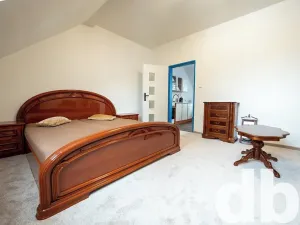 Pronájem bytu 1+1, Karlovy Vary, Jabloňová, 45 m2