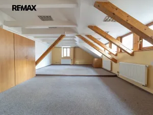 Prodej kanceláře, Šumperk, nám. Míru, 200 m2