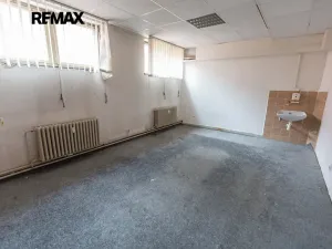 Prodej obchodního prostoru, Město Albrechtice, Míru, 1427 m2