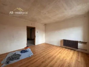 Prodej rodinného domu, Košťany, Na Hampuši, 141 m2