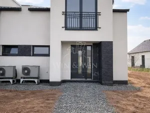 Prodej rodinného domu, Chrášťany, 119 m2