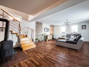 Prodej rodinného domu, Třebnouševes, 400 m2