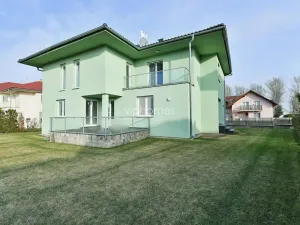 Pronájem vily, Průhonice, Pod Valem II., 285 m2