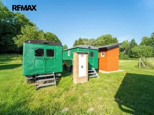 Prodej komerční nemovitosti, Chrášťany, 10917 m2