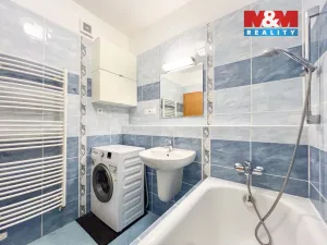 Pronájem bytu 1+kk, Praha - Zbraslav, Karla Černého, 31 m2