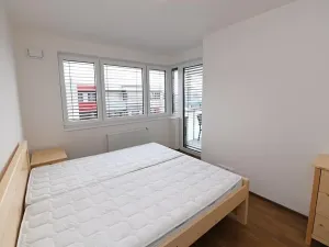 Pronájem bytu 2+kk, Praha - Jinonice, Pod stolovou horou, 54 m2