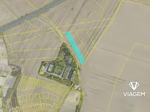 Prodej podílu pole, Zeleneč, 3800 m2