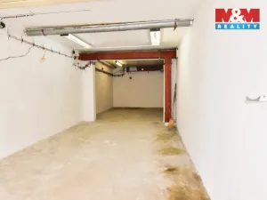 Pronájem garáže, Praha, Mezivrší, 38 m2