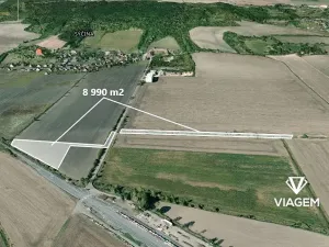 Prodej podílu pole, Dobrovice, 2305 m2