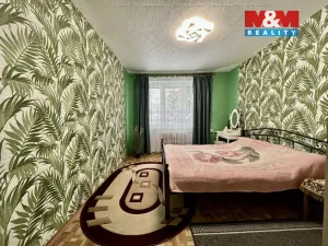 Prodej bytu 3+1, Uhlířské Janovice, 1. máje, 70 m2