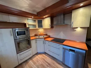 Pronájem bytu 2+1, Chomutov, Meisnerova, 61 m2