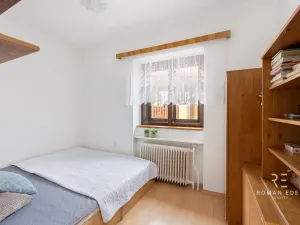 Prodej vícegeneračního domu, Chotiněves, 495 m2