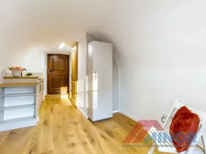 Pronájem kanceláře, Slaný, Soukenická, 20 m2