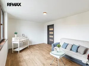 Prodej rodinného domu, Jindřichův Hradec, Spojovací, 183 m2