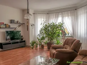 Prodej rodinného domu, Mirošov, Školní, 180 m2