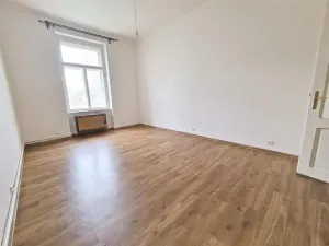 Pronájem bytu 1+1, Praha - Vršovice, Moskevská, 46 m2