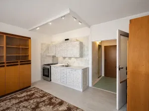 Pronájem bytu 2+kk, České Budějovice, Sokolská, 35 m2