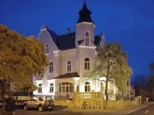 Pronájem bytu 2+kk, Teplice, J. K. Tyla, 80 m2