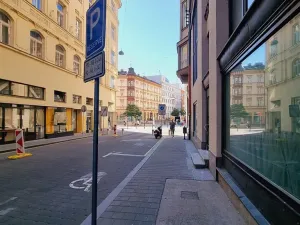 Pronájem komerční nemovitosti, Brno, Sukova, 233 m2