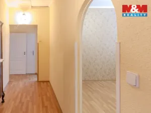 Prodej rodinného domu, Uherské Hradiště, U Stadionu, 300 m2