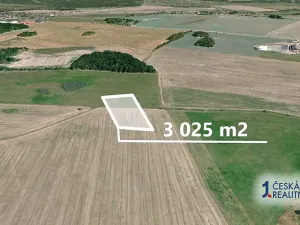 Prodej pole, Čisovice, 3025 m2