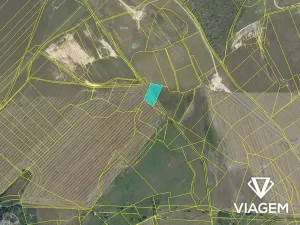 Prodej pole, Čisovice, 3025 m2