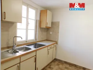 Pronájem bytu 3+1, Cheb, Dlouhá, 89 m2