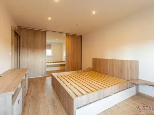 Pronájem bytu 1+1, Ostrava, Varenská, 36 m2