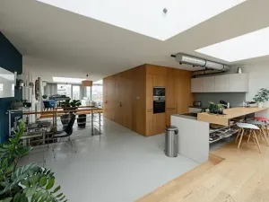 Pronájem bytu 4+kk, Praha - Holešovice, Komunardů, 200 m2