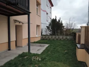 Pronájem bytu 2+kk, Praha - Smíchov, U Malvazinky, 38 m2