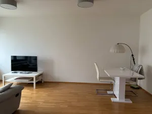 Pronájem bytu 2+kk, Praha - Libeň, Vojenova, 68 m2