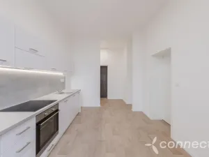 Prodej bytu 2+kk, Přerov - Přerov I-Město, Husova, 37 m2