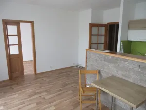Pronájem bytu 2+kk, Brno, Krymská, 41 m2