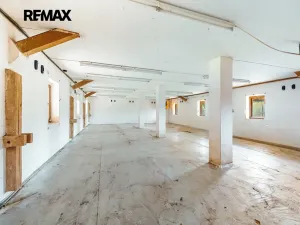 Prodej skladu, Syrovátka, 537 m2