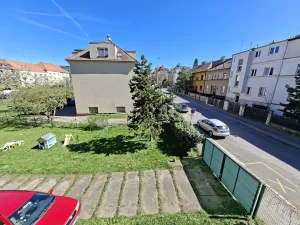 Pronájem bytu 2+1, Praha - Hloubětín, Chvalská, 57 m2