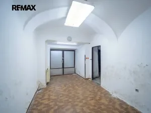 Prodej rodinného domu, Kutná Hora, Jungmannovo náměstí, 200 m2