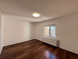 Pronájem bytu 3+1, Všetaty, 83 m2