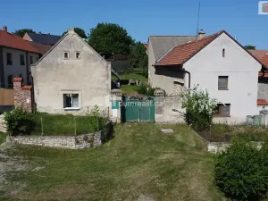 Prodej pozemku pro bydlení, Peruc, Na Karlově, 684 m2