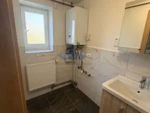 Pronájem bytu 2+1, Hořovice, Klostermannova, 52 m2