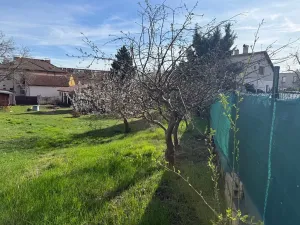 Pronájem půdního prostoru, Praha - Radotín, Horymírovo náměstí, 10 m2