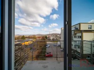 Prodej bytu 3+kk, Karlovy Vary, Dubová, 83 m2