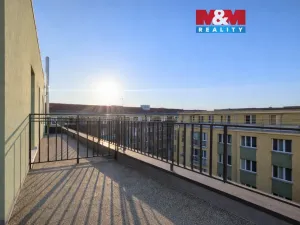 Prodej bytu 2+1, Praha, K louži, 46 m2