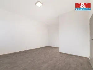 Pronájem bytu 1+1, Sokolov, Nádražní, 39 m2